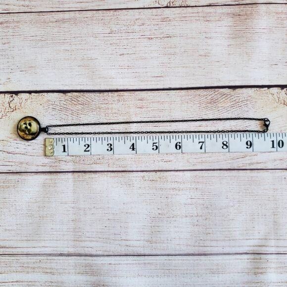 Spooky Skull Pendant Gothic Halloween Chain Necklace - Picture 7 of 8